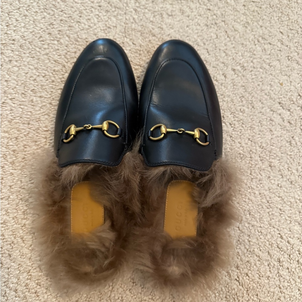 Gucci Mule with fur